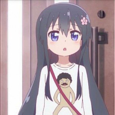 女子无视哈里夫妇淡定晒太阳走红
